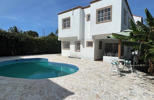 La Esplanada Villa | Luxurious villa with breathtaking panoramic views - your dream home awaits!