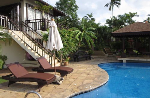 Moo 5 Villa | Luxurious villa with fantastic sea views, private pool and garden.