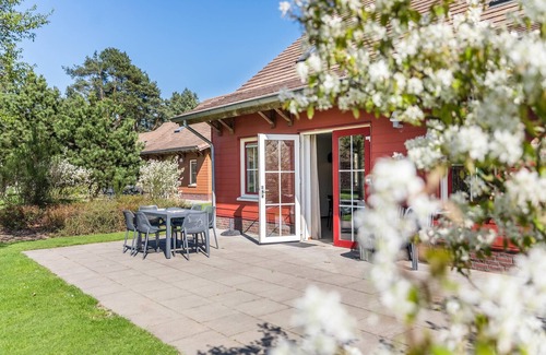 Municipality of Weert Villa | Luxurious Villa with Hot Tub and Sauna