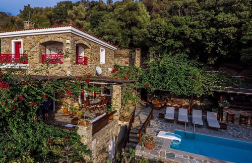 Batsi Villa | Luxurious villa with private swimming pool and magnificent breathtaking seaview