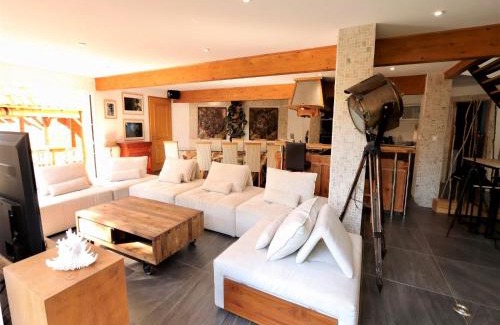 Lacanau-Ocean Villa | Luxurious villa with private spa near beach