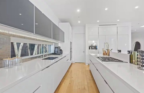 The Flats House | Luxurious West Hollywood Villa