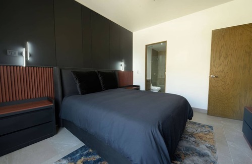 Santa Catarina Apartment | Luxurious with private balcony in Valle Poniente