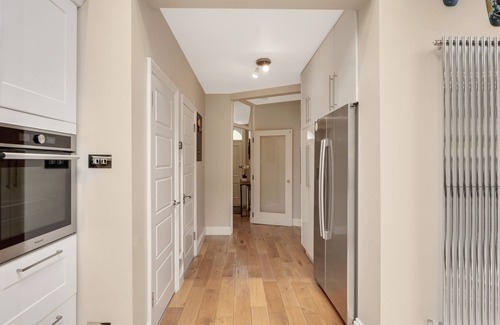 Wandsworth House | Luxurious yet cosy Family home