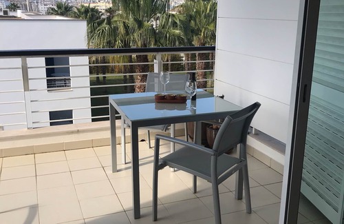 Telheiro Apartment | Luxury 1 Bed apartment with WiFi and 2 pool passes