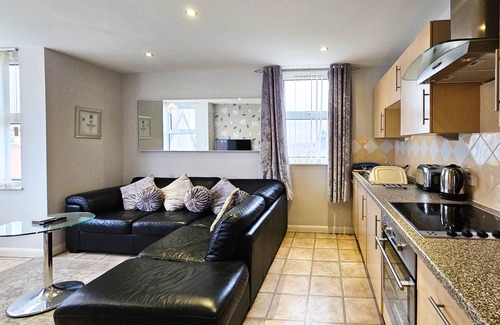 Bispham Apartment | Luxury 1 Bed Apt, Beach Front with Side Sea View