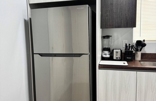 McAllen Apartment | Luxury 1-bedroom apartment in McAllen near major Hospitals , WiFi, AC