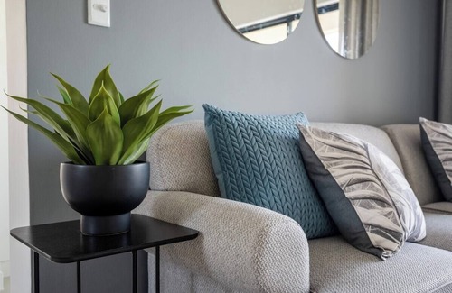 Ballito Apartment | Luxury 1 - Bedroom Upper Floor Apartment