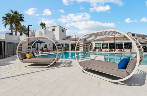 Tempe Apartment | Luxury 1B1B Tempe Free Parking and Pool Access