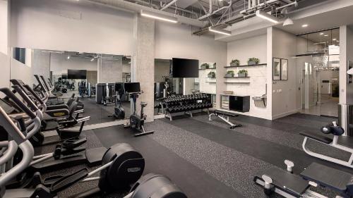 East Village Apartment | Luxury 1bedroom 1bath w Deck Gaslamp Quarter