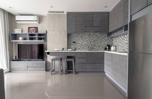 Kamala Apartment | Luxury 1BR Apartment Kamala Beach Resort B414
