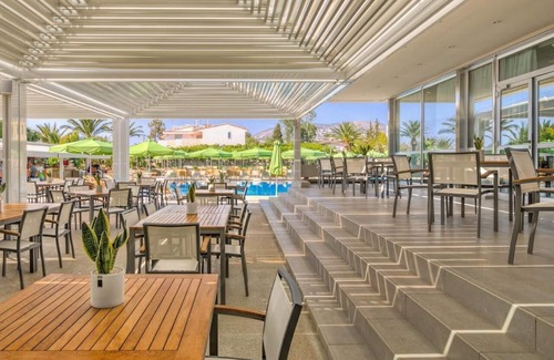 Vouliagmeni Apartment | Luxury 1BR Suite near Mikro Kavouri Beach