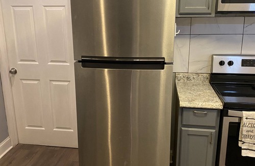 Wilmington Apartment | Luxury 2 bdr 3rd floor apartment