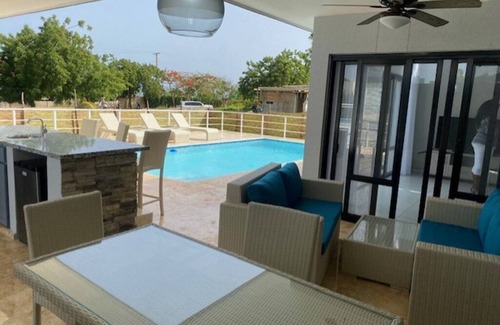 La Mulata Villa | 😎Luxury 2 bdrm Villa -Private Pool- Min. to the beach - Private Chef for hire😎