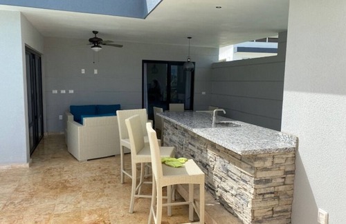 La Mulata Villa | 😎Luxury 2 bdrm Villa -Private Pool- Min. to the beach - Private Chef for hire😎