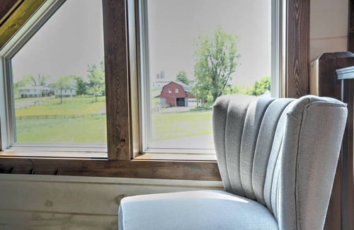 Millersburg Cottage | Luxury 2 Bed/Bath Cottage With Private Hot Tub