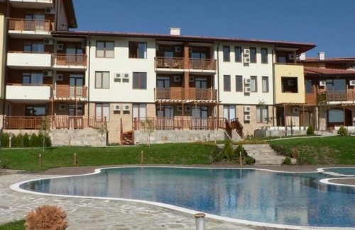 Sveti Vlas Apartment | Luxury 2 bed family unit in Garden of Eden resort
