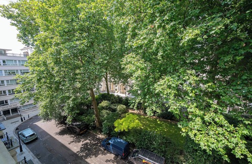 Knightsbridge Apartment | Luxury 2-Bed Knightsbridge Apartment - Next to Hyde Park
