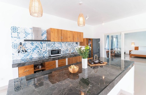 Pecatu Villa | Luxury 2-bedroom 500m² Oceanview Villa with infinity pool, lagre garden and BBQ.