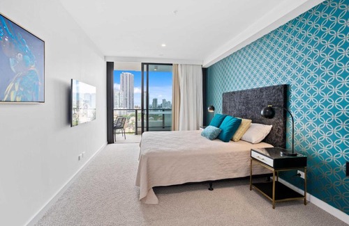 Southport Apartment | Luxury 2-Bedroom Apartment - Tryp Hotel