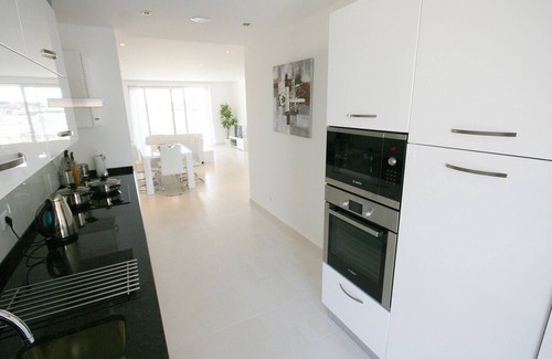 Porto de Mos Apartment | Luxury 2 Bedroom Apt w/Amazing Sea Views, Communal Pool & Jacuzzi, near Beach
