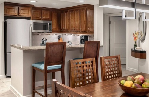 Palm Beach Hotel | Luxury 2 Bedroom Ocean View Suite at Marriott's Aruba Surf Club
