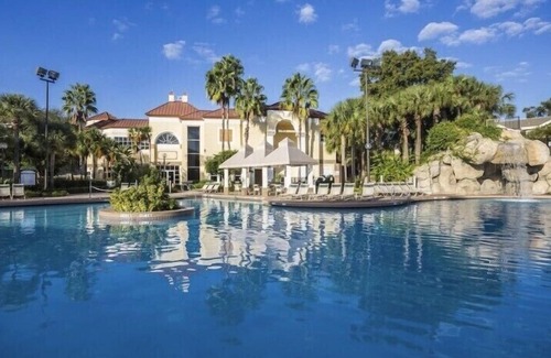 Hollister Resort | LUXURY 2 BEDROOM VILLA SHERATON VISTANA VILLAGE