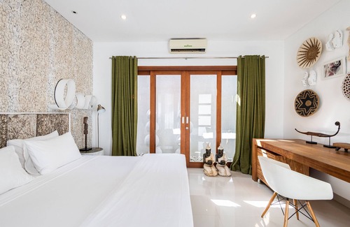 Banjar Semer Villa | Luxury 2 Bedroom Villa with Pool near Canggu - Housekeeping Included