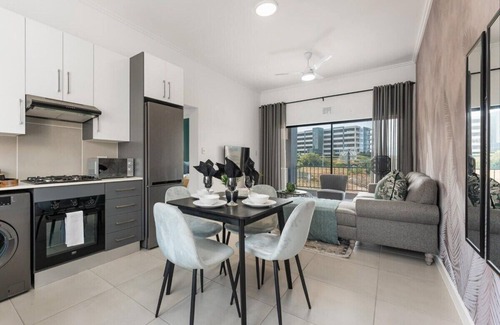 Ballito Apartment | Luxury 2 - Bedroom Upper Floor Apartment