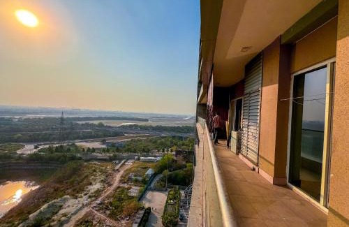 Noida Apartment | Luxury 2 BHK flat Supertech Supernova West