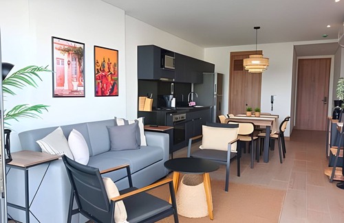 El Cabrero Apartment | Luxury 2B, stunning View 4 Blocks from walled City