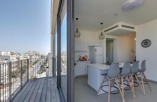 Old North Apartment | Luxury 2Bedroom brand new apt Carlton Hotel