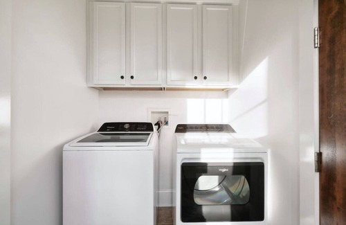 Thompson's Station House | Luxury 2BR/2BA in Thompson’s Station