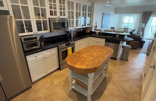 Key West Condo | Luxury 2BR Condo Oceans Edge Resort, Key West
