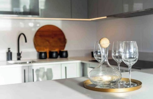 Wynberg Apartment | Luxury 3 bedroom apartment at the Alphen Glen