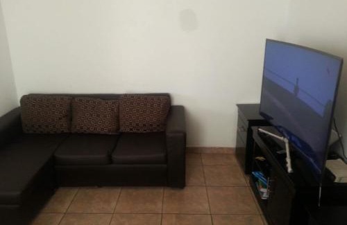 Greater Johannesburg Metropolitan Area Apartment | Luxury 3-Bedroom Apartment in Midrand