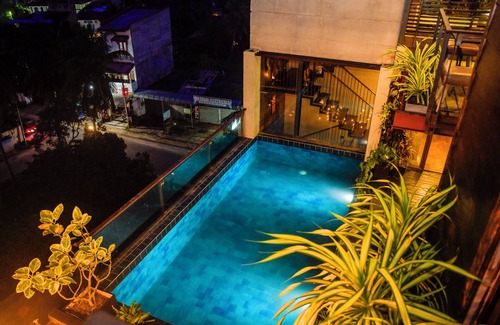 Negombo Apartment | Luxury 3-Bedroom Boutique Penthouse Villa - Penthouse by Grit Villas
