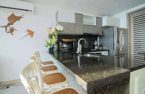 Bocachica Apartment | Luxury 3 Bedroom Ocean View Apartment in Laguito