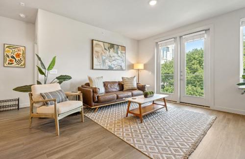 Windsor Park Apartment | Luxury 3-BR Apartment