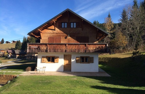 Les Gets House | Luxury 3-room apartment in a chalet with independent access