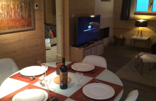 Les Gets House | Luxury 3-room apartment in a chalet with independent access