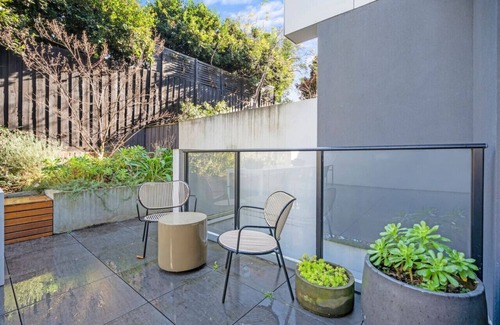 Caulfield North House | Luxury 3 storey residence