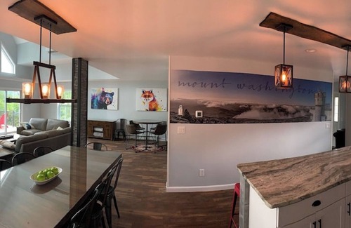 Intervale House | Luxury 3700 sf Home with Mountain Views, Hot Tub, Sauna, Game Room