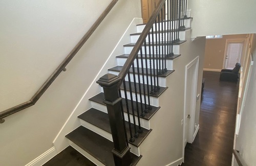 Southeast Houston Villa | Luxury 3bed 2.5bath home with Master balcony