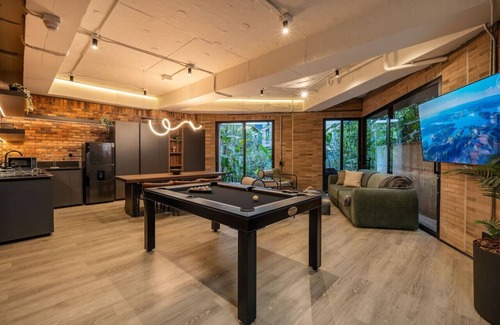 La Florida Apartment | Luxury 3BR Apt with private Jacuzzi and Billard