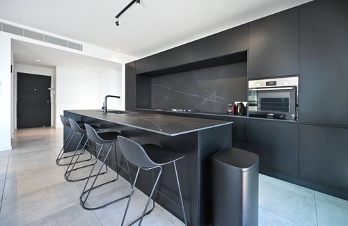 Tel Aviv Apartment | Luxury 3BR in Ben Yehuda by Holyguest
