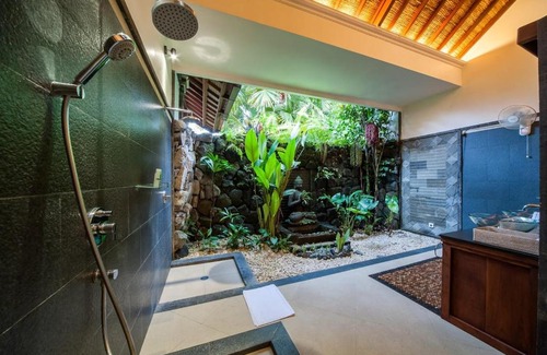 Ubud Villa | Luxury 3BR Infinity Jungle View Aashaya Villa Ubud