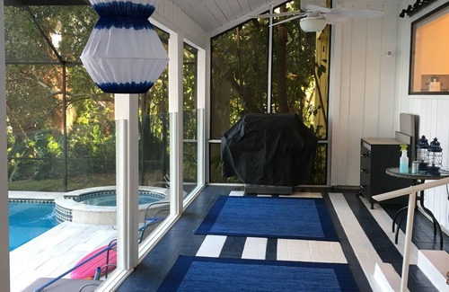 Cypress Gardens House | Luxury 3BR Lake House on Quiet Private Lake, with Pool and Hot Tub