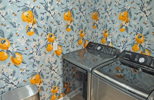 Crescent Beach Condo | Luxury 3BR2B Condo with Pool, Close to Beach, Sleeps 8