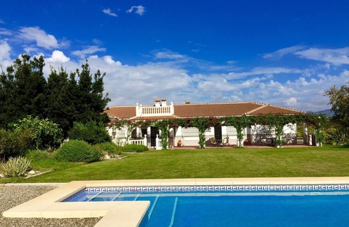 Alhaurin el Grande Villa | Luxury 4 Bed Villa in Tranquil Setting with Huge Private Pool
